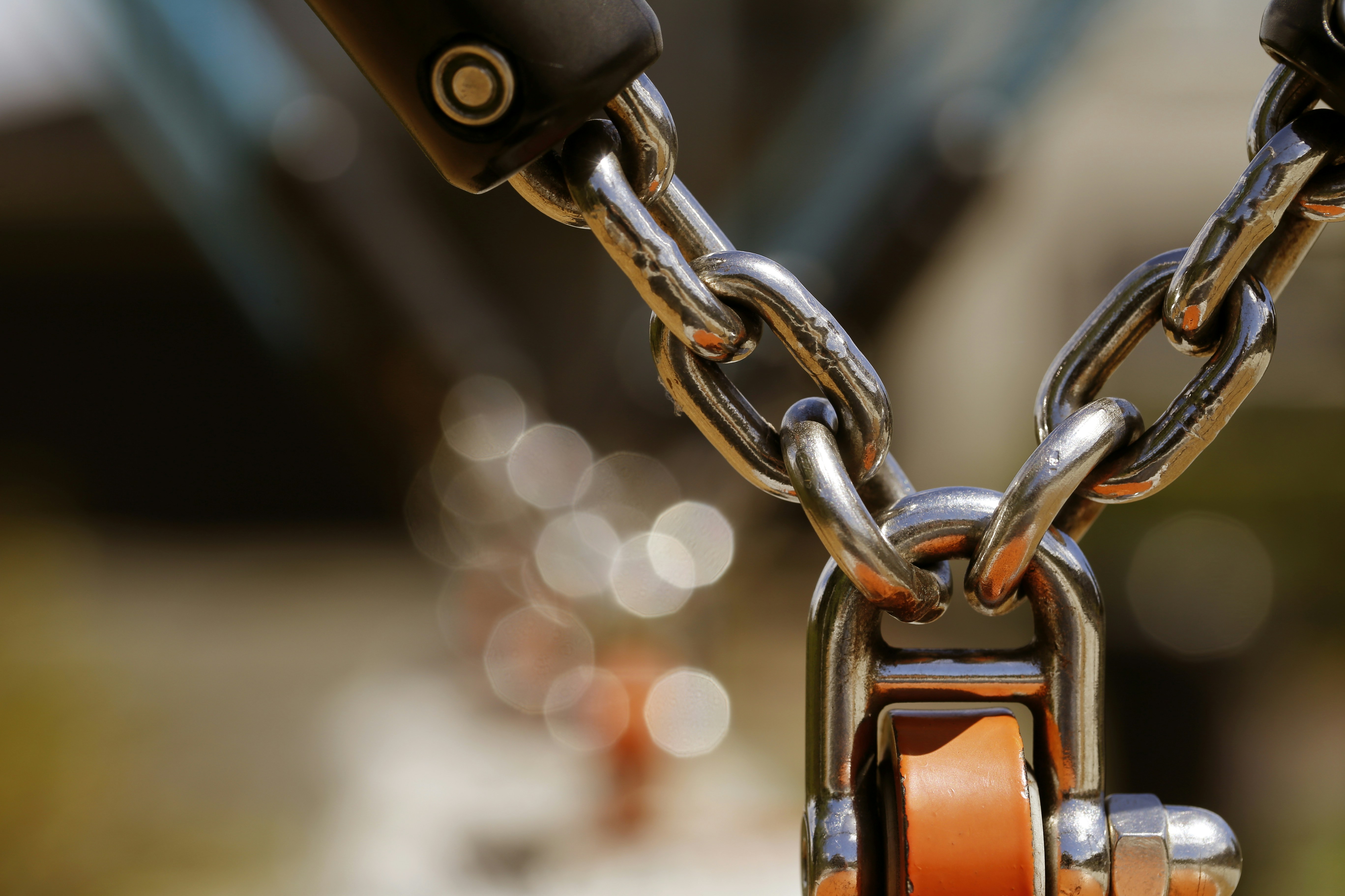 Chain with bokeh