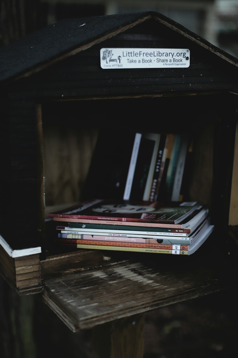 black house mail box