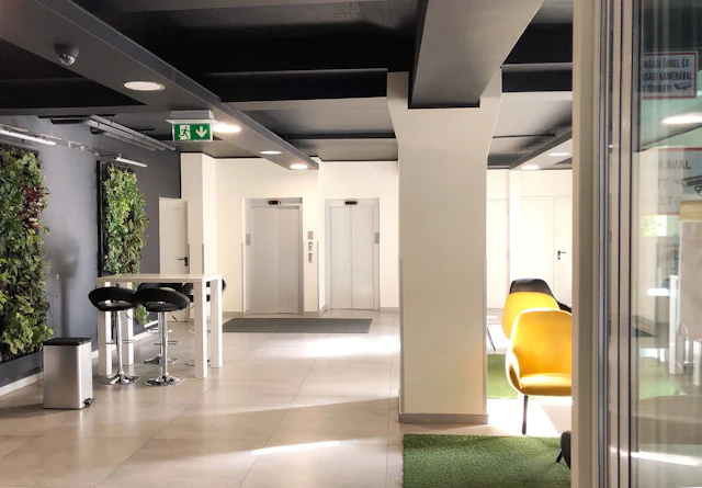 Lift Lobby with High Seating — commercial reception interior design