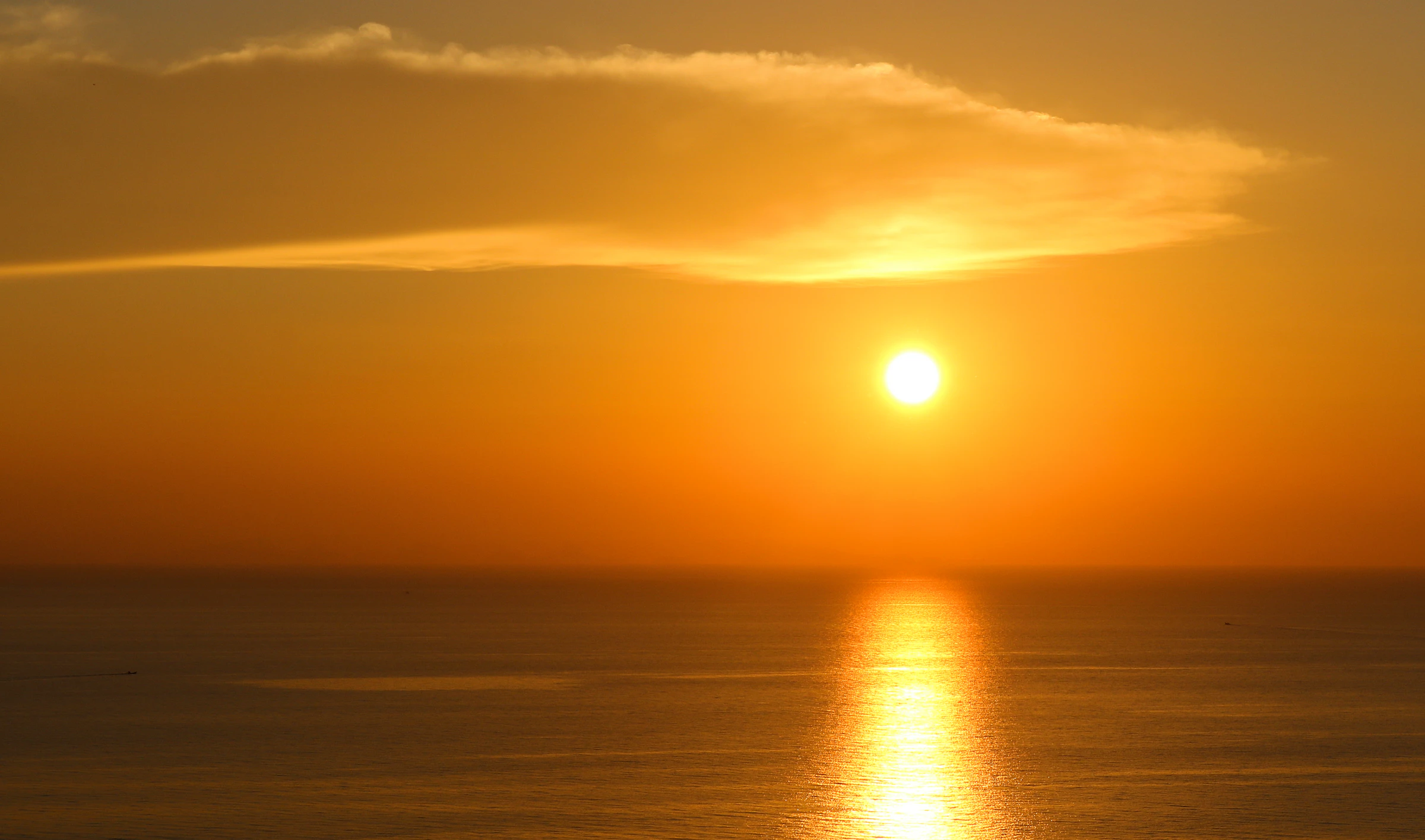 Sunset over the sea at Ko Pha-ngan, Thailand