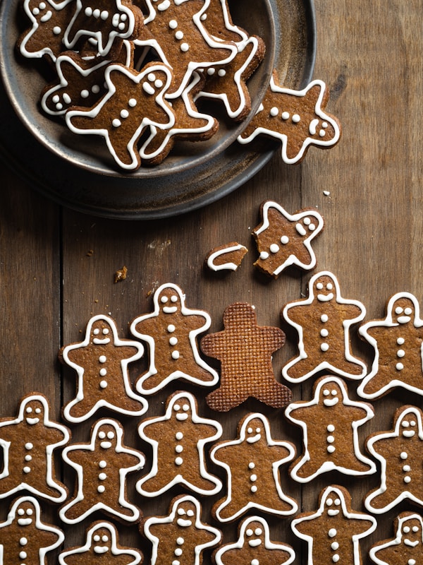 Ginger bread lot
