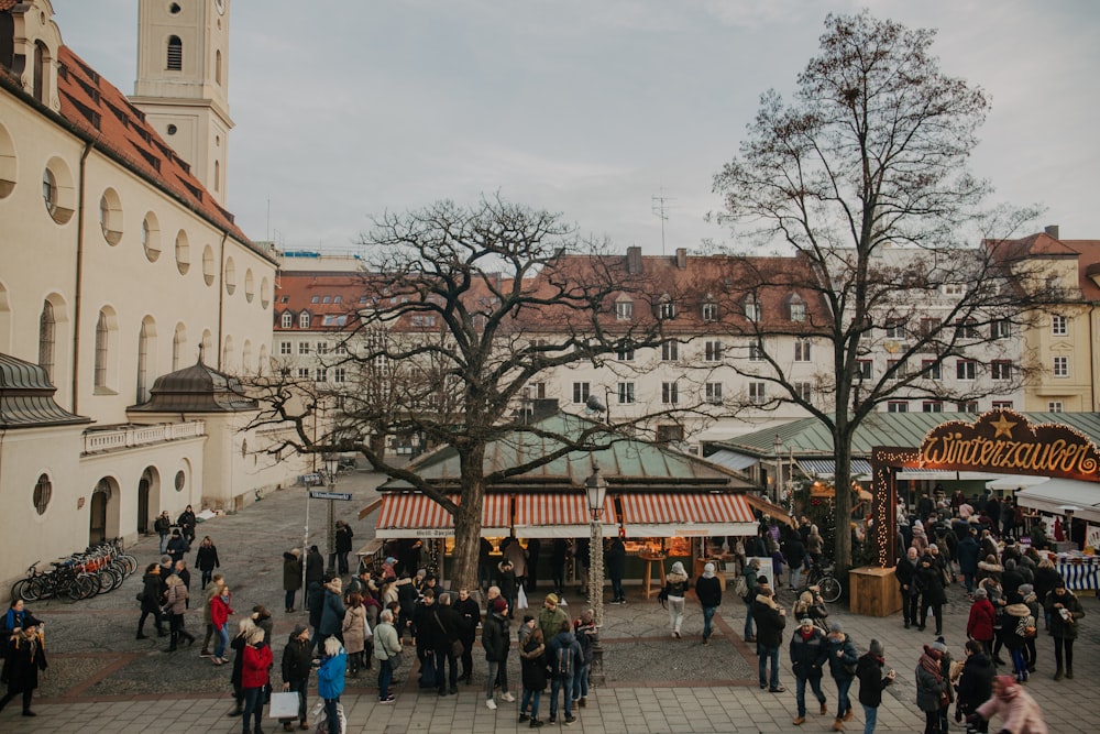 people on street, munich christmas market, christmas markets in germany