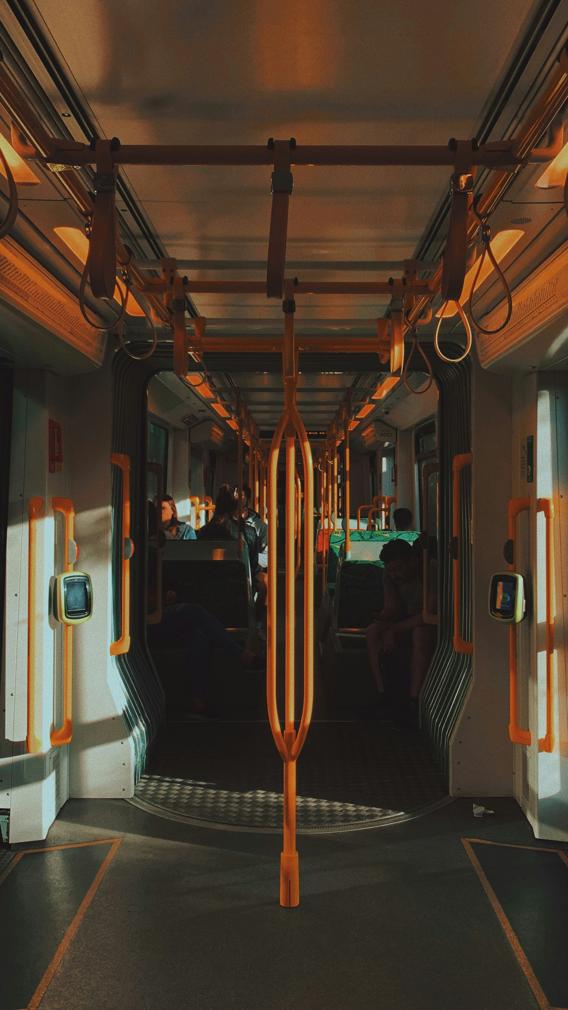 Photo by lennonzf