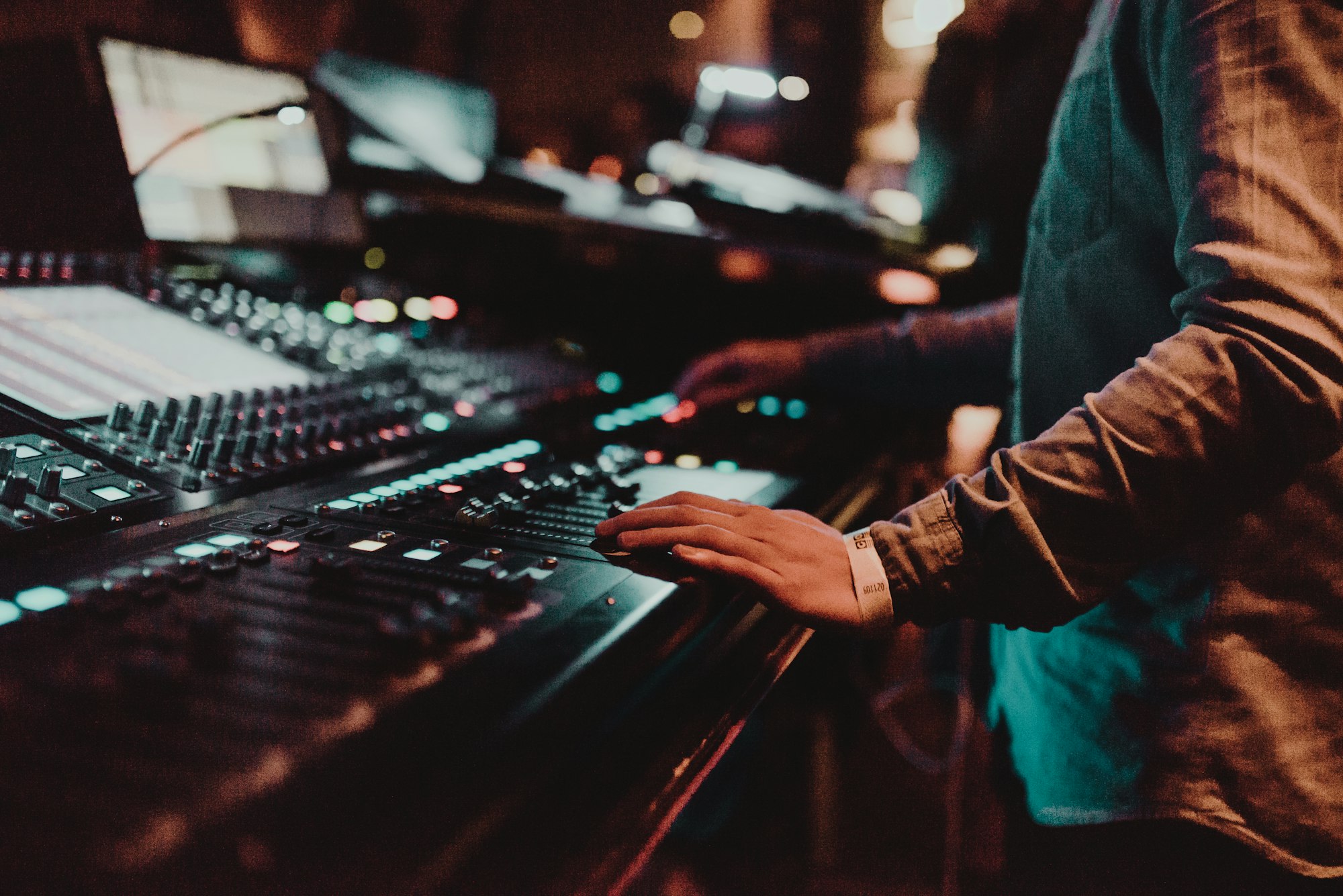 What is a Producer/Audio Engineer?