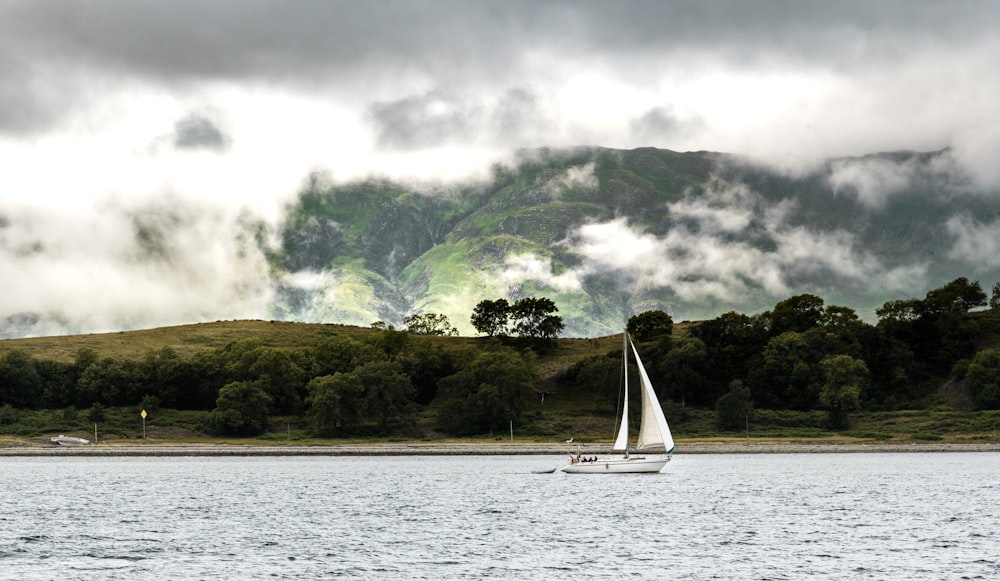 sailing boat