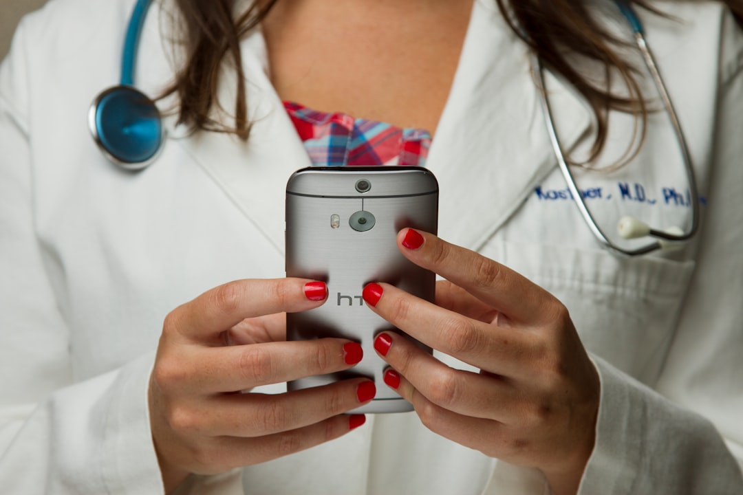 Medical Answering Service Saves Money
