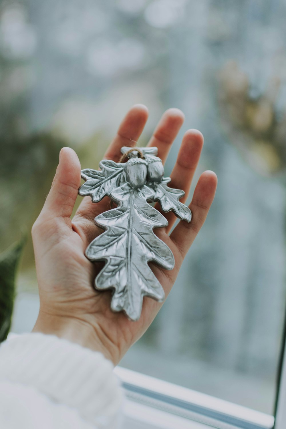 silver leaf decor