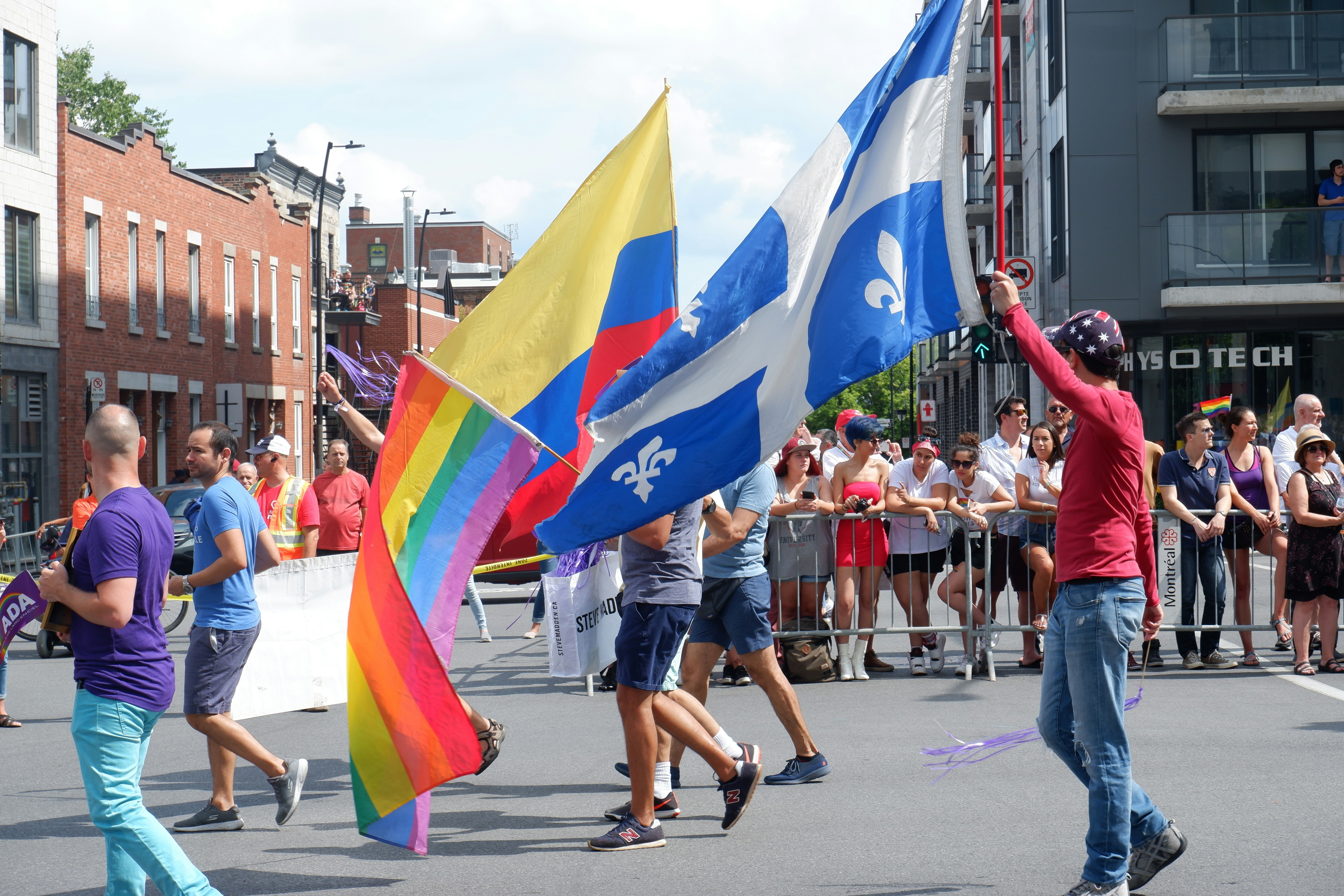 Best Gay Bars & Bathhouses In Thunder Bay