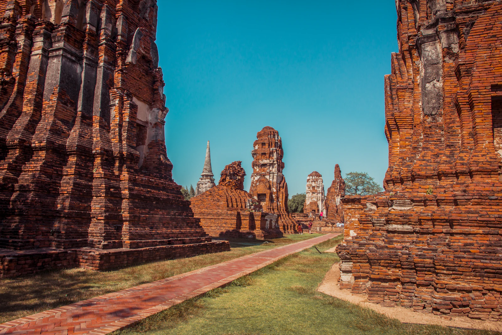 From Sukhothai to Bangkok: the kingdoms that founded Siam