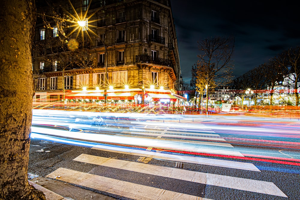 ciudad durante la noche