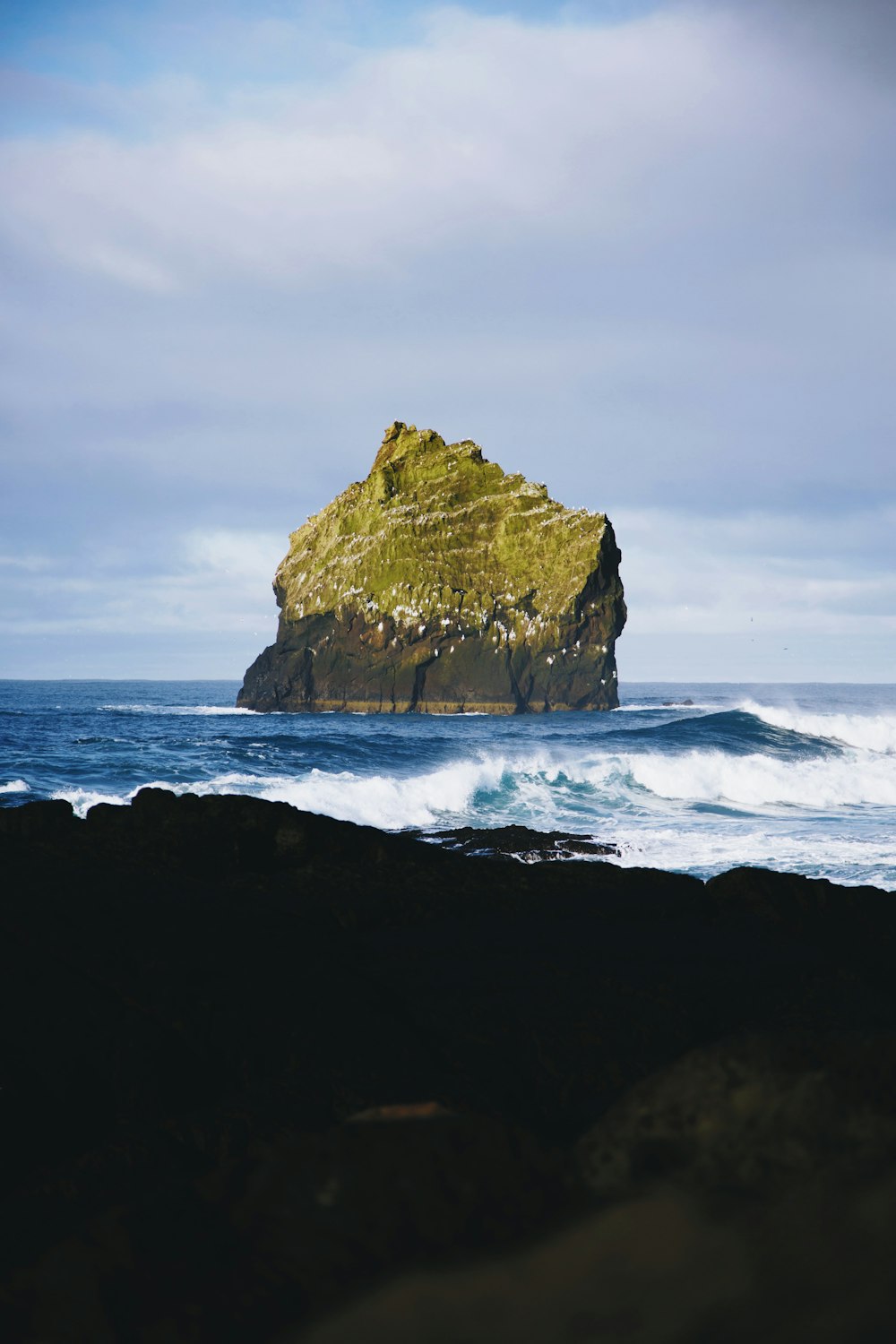 green island during daytime