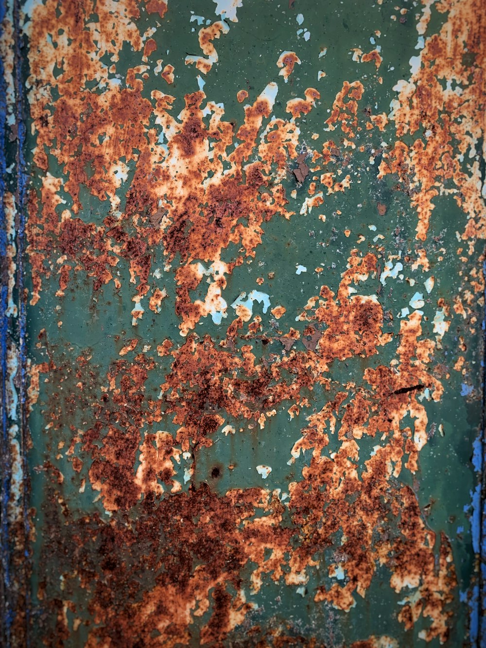 green and brown rusty board