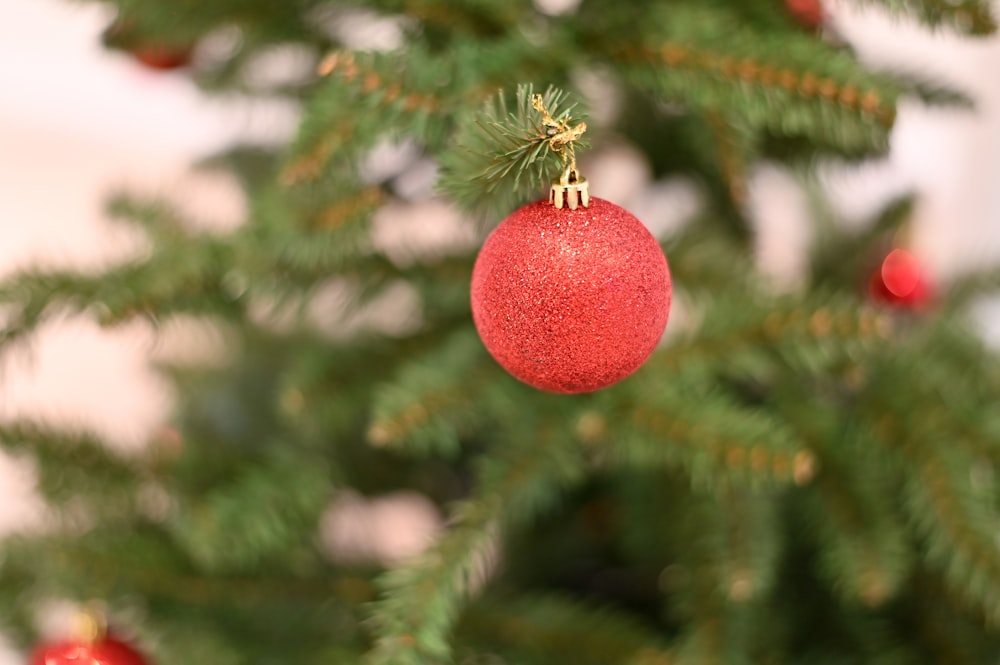 red bauble