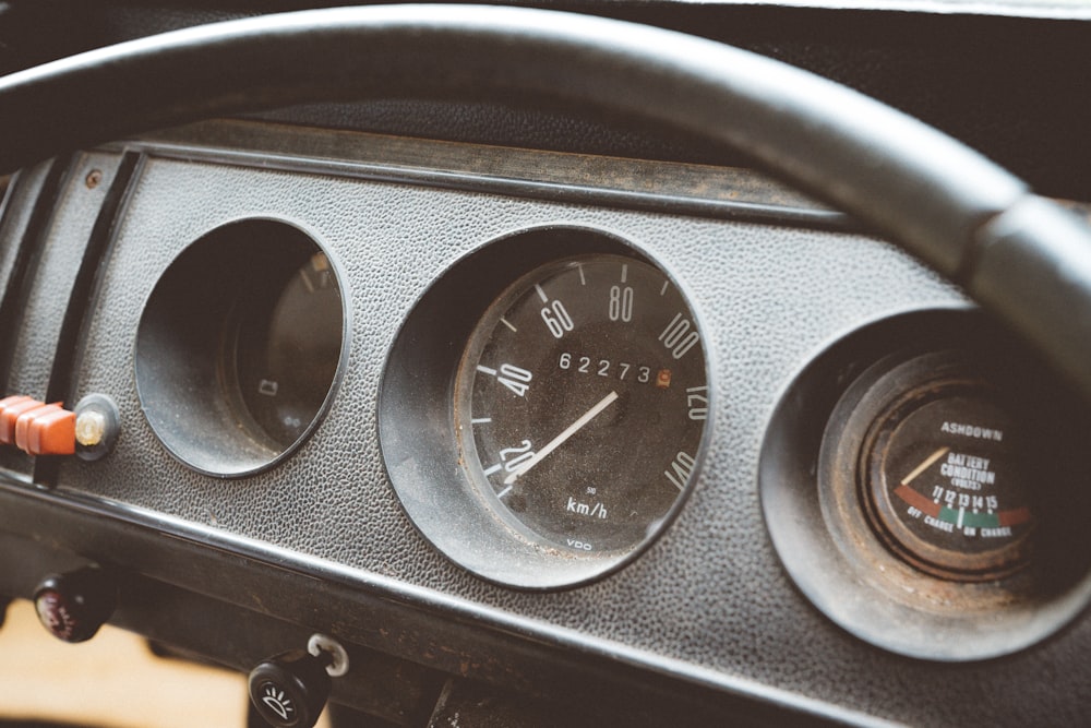 black vehicle cluster instrument panel