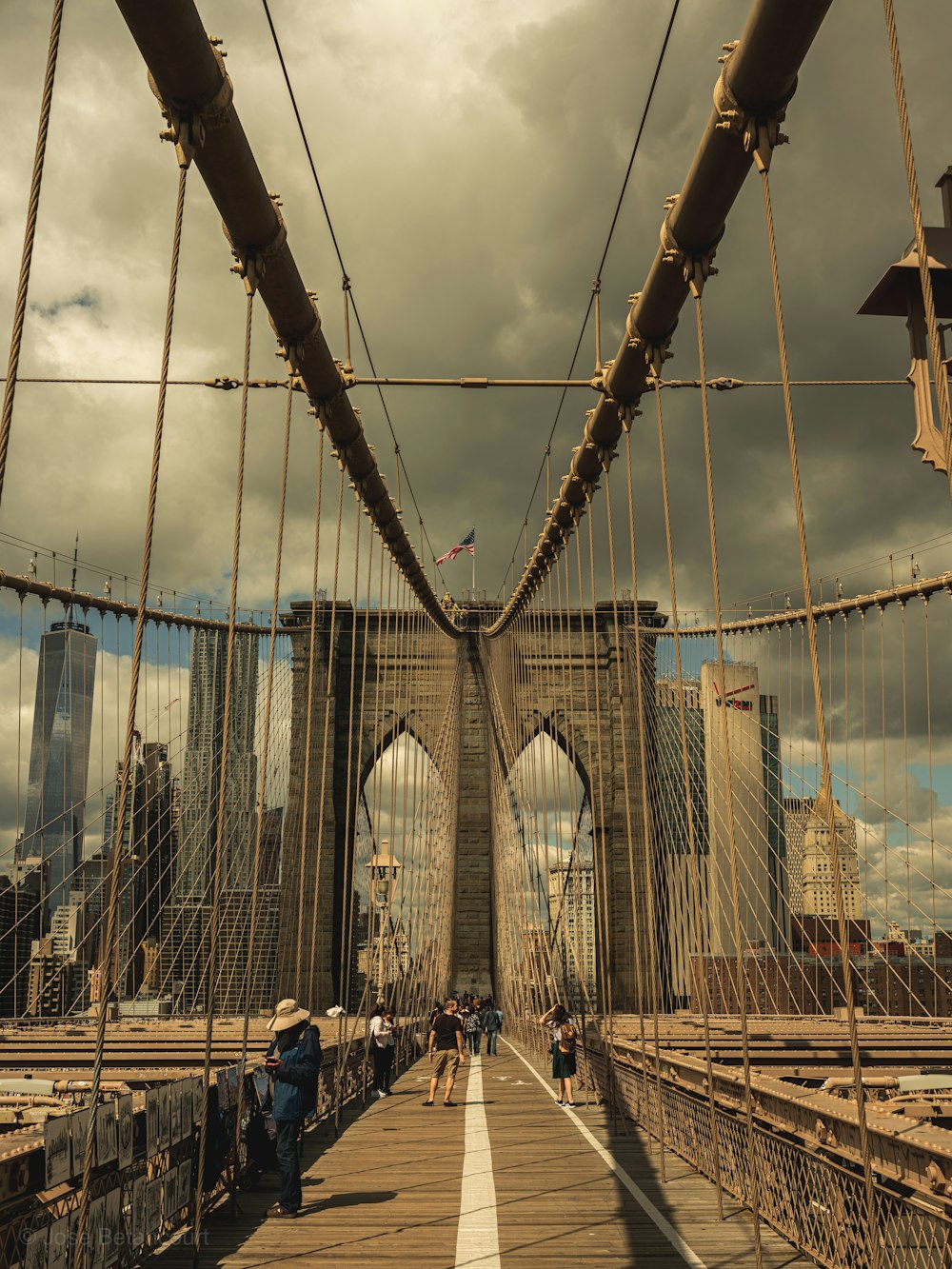 Brooklyn Bridge photograph