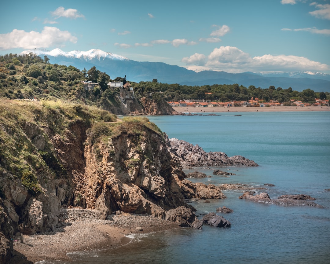 travelers stories about Shore in Argelès-sur-Mer, France