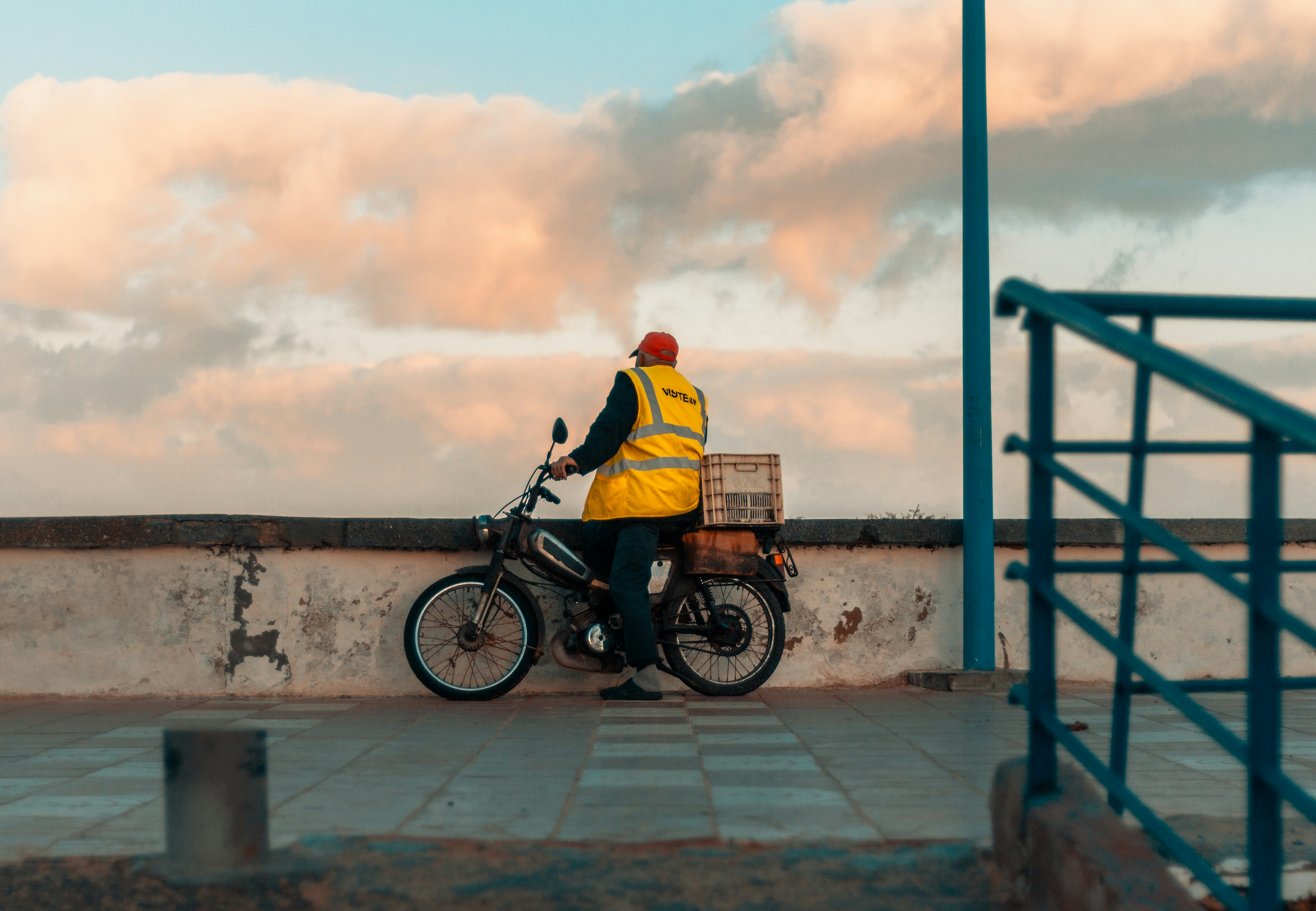 Photo by mehdi_lamaaffar