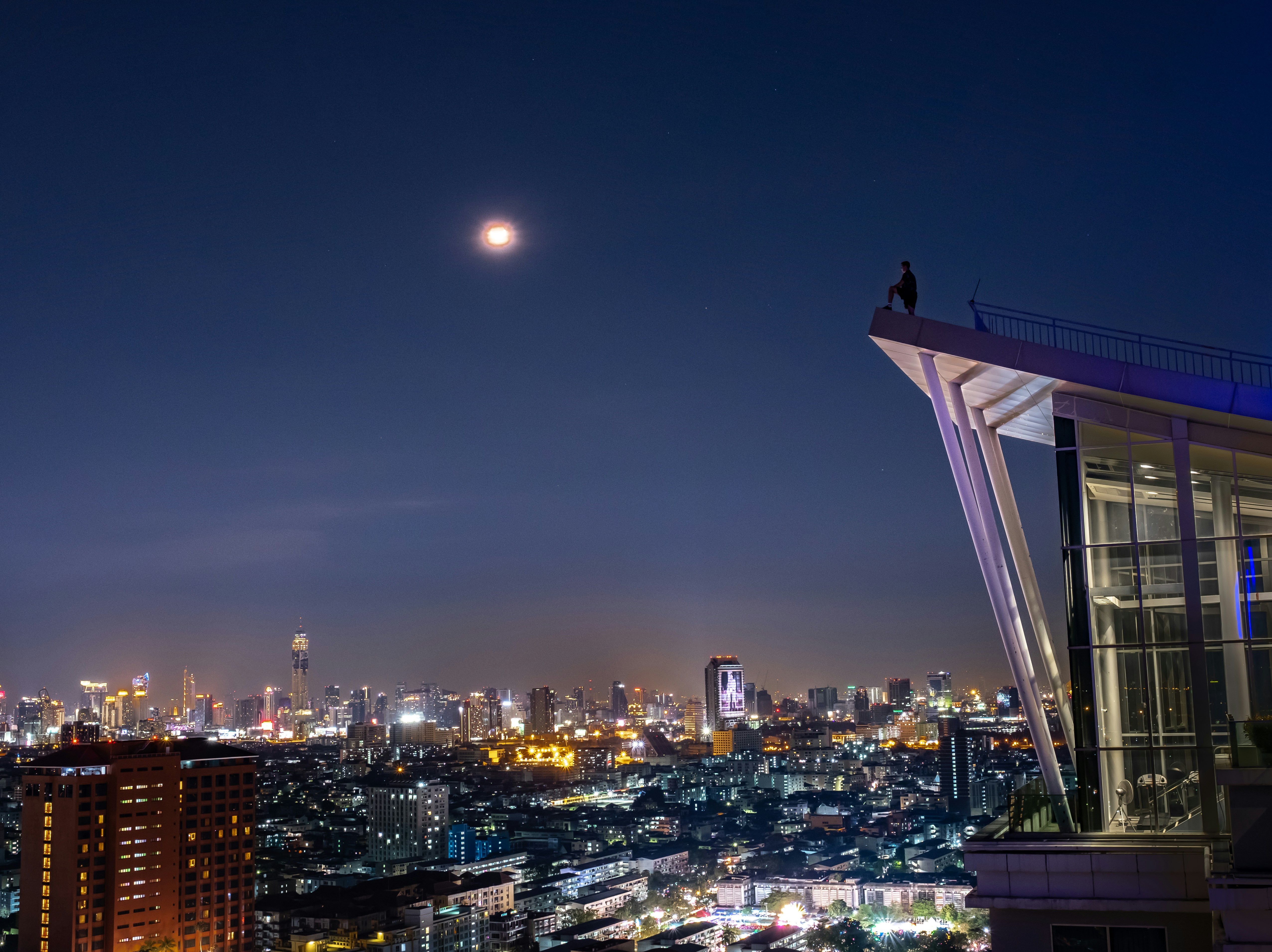 Luxury Bangkok skyline at night
