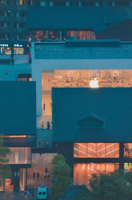 Contemporary commercial building