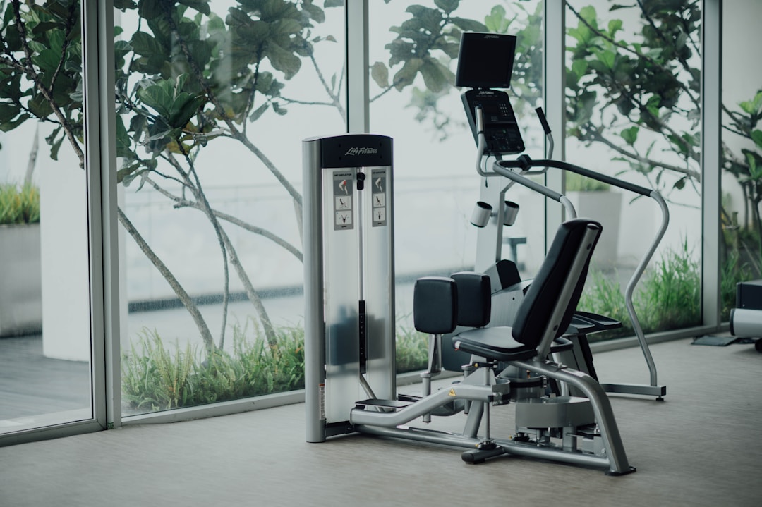 fitness equipment store digital marketing