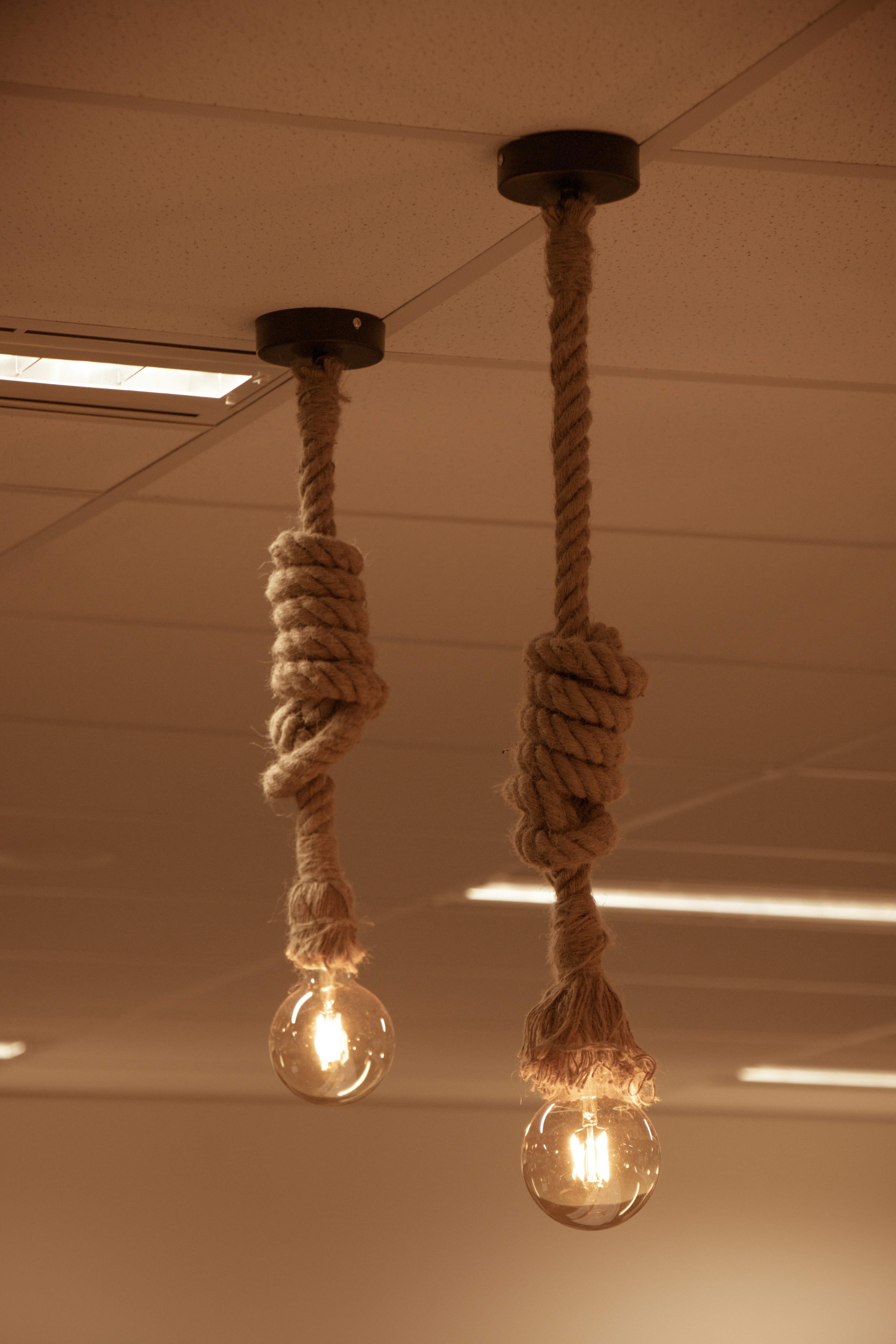brown rope LED light