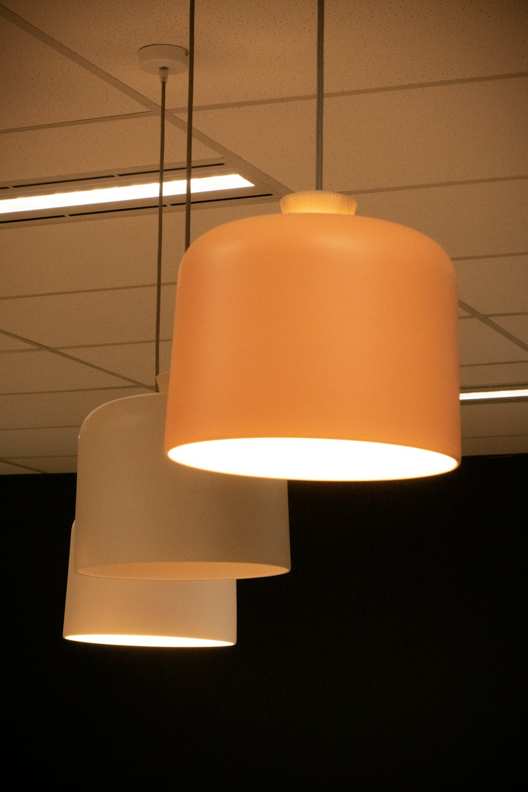 yellow pendant lamp