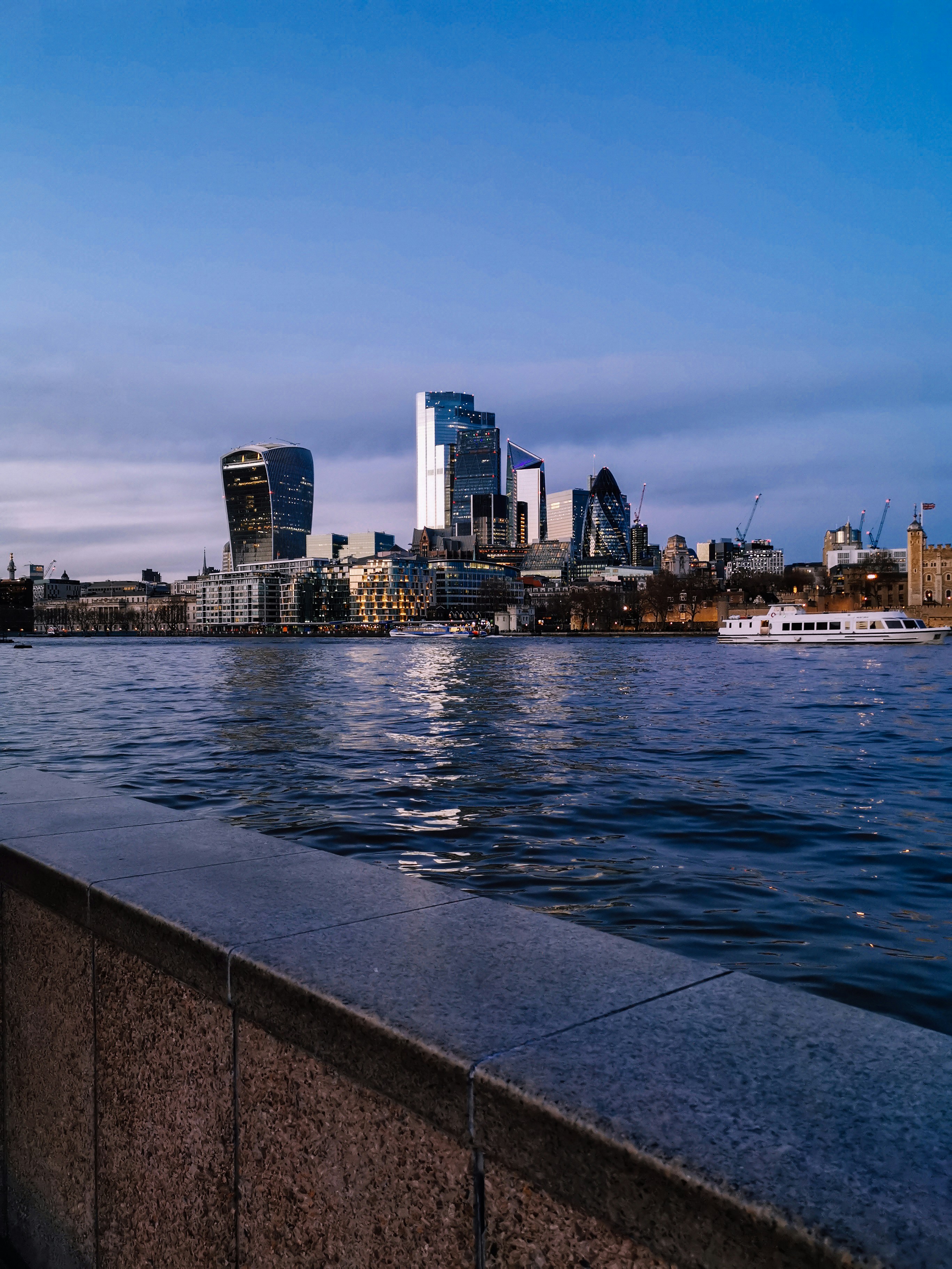 Photo by danielkhatton