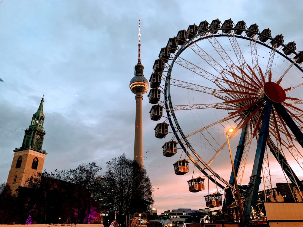 blue and red Ferris wheel