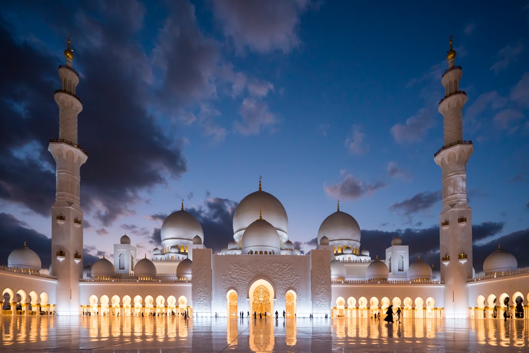 Travel Tips and Stories of Sheikh Zayed Grand Mosque Center in United Arab Emirates