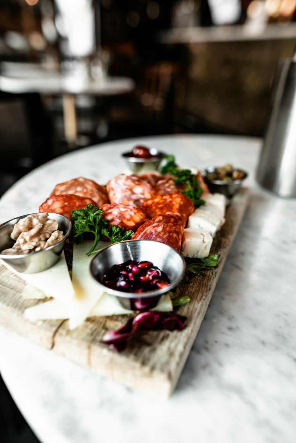 shallow focus photo of dish on gray chopping board