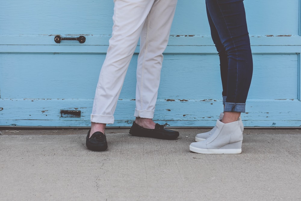 blue denim fitted jeans