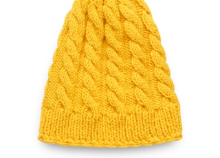 yellow knit bubble cap