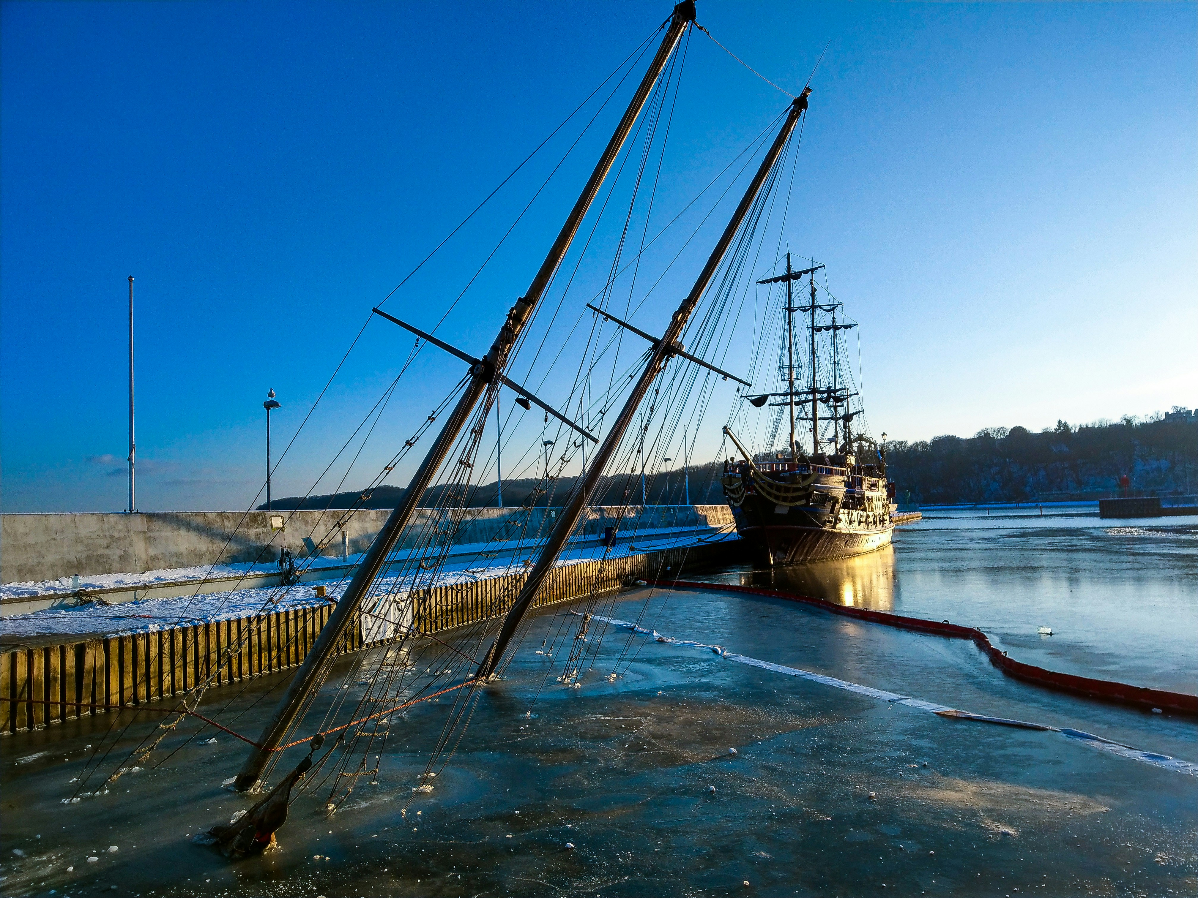 Sailing Ship Pictures Download Free Images on Unsplash