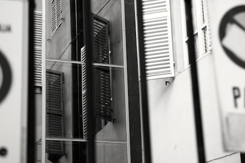 A dynamic 3D animation frame showing a building’s exterior from multiple angles.