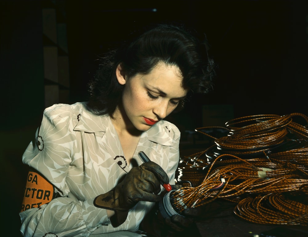 Woman aircraft worker, Vega Aircraft Corporation, Burbank, Calif. 