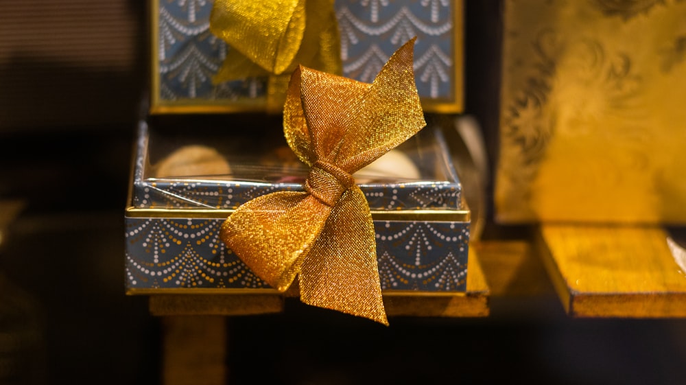 gold and blue box