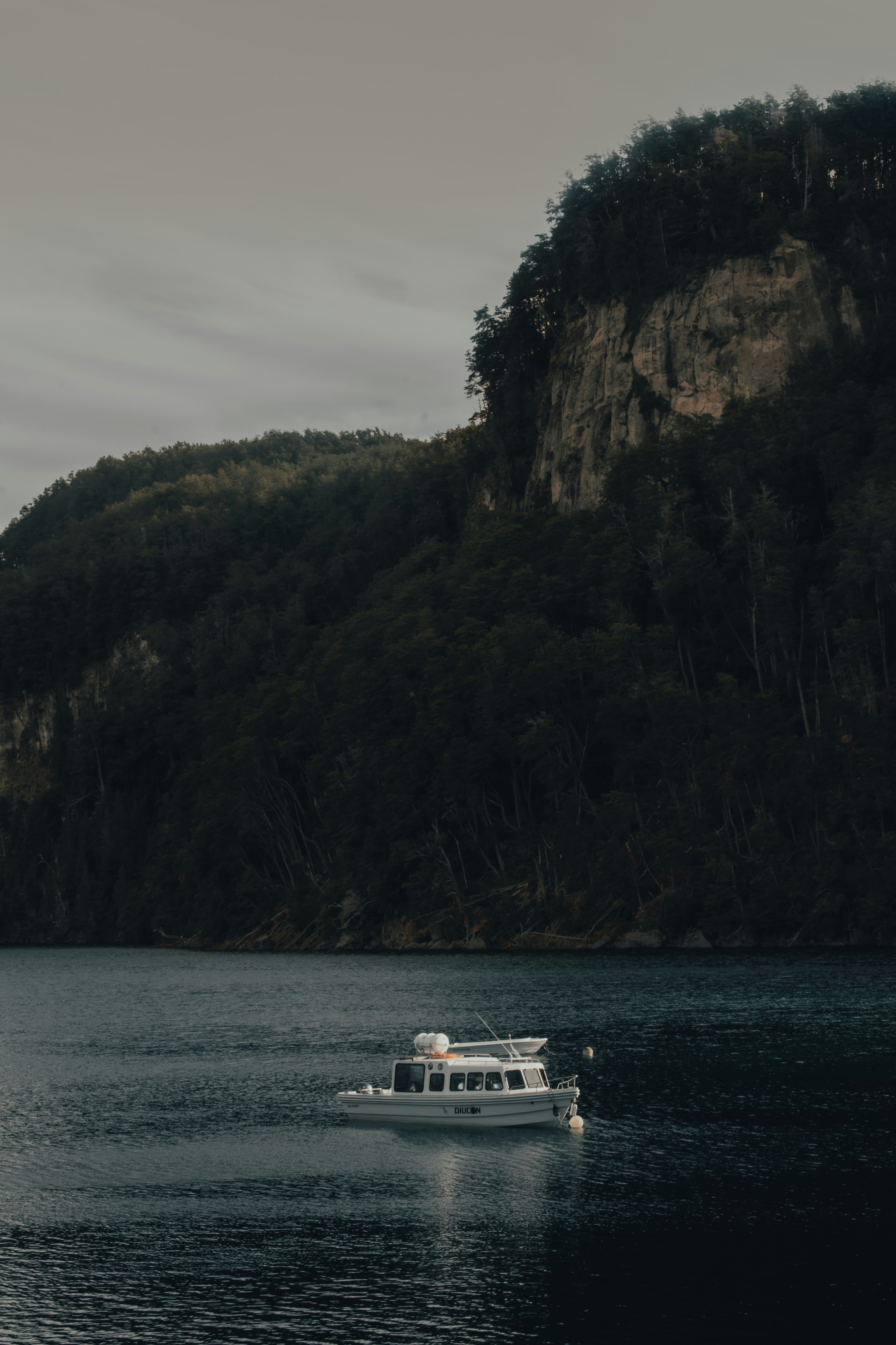 Photo by gasparzaldo