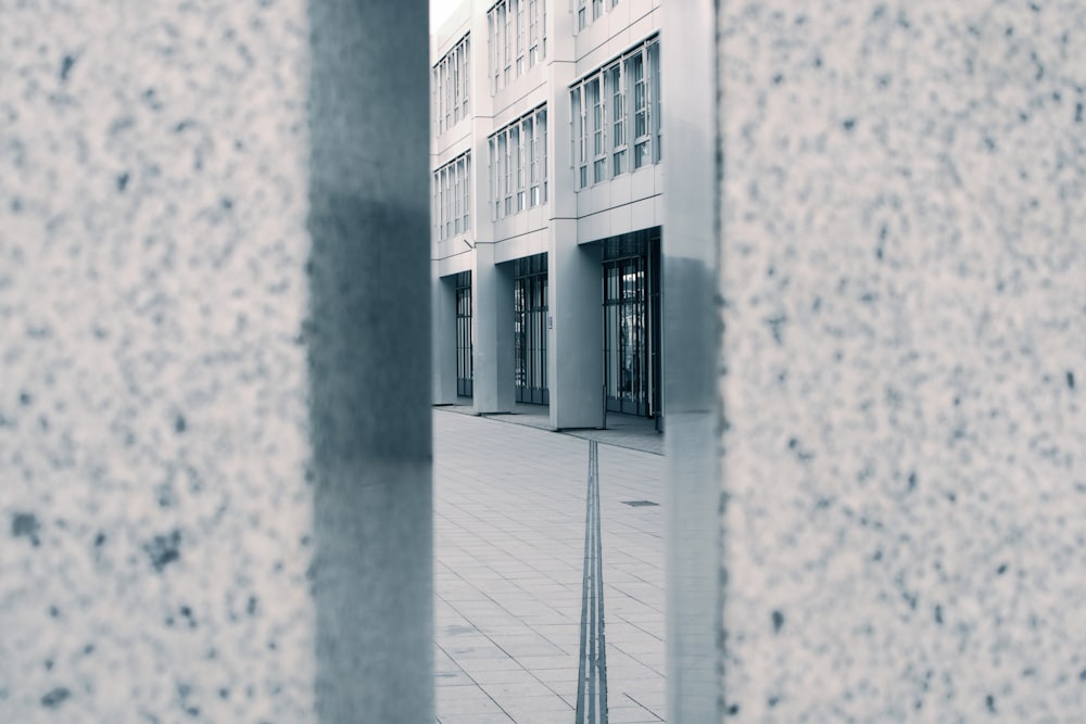 gray concrete building