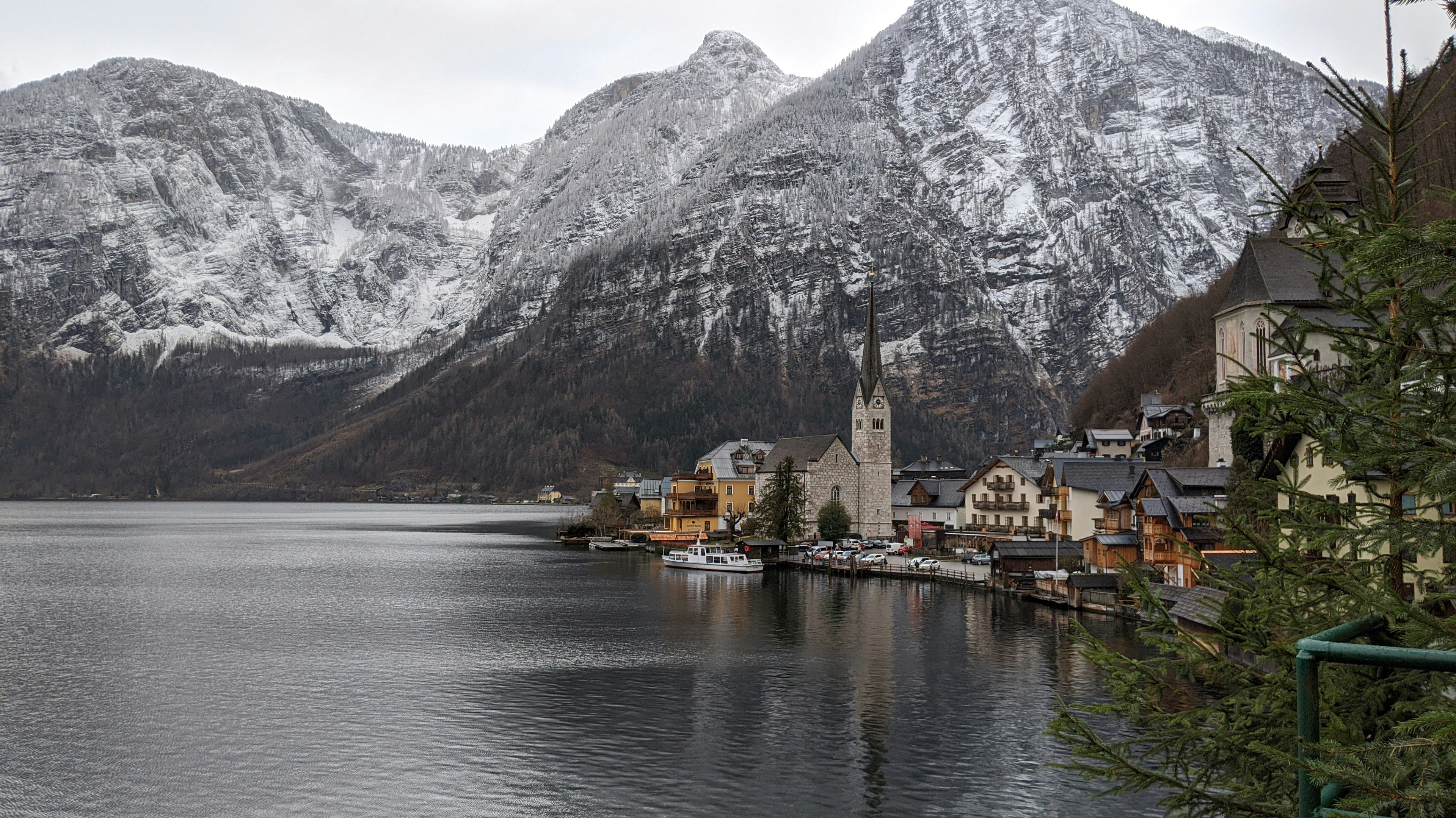 houses near mountains