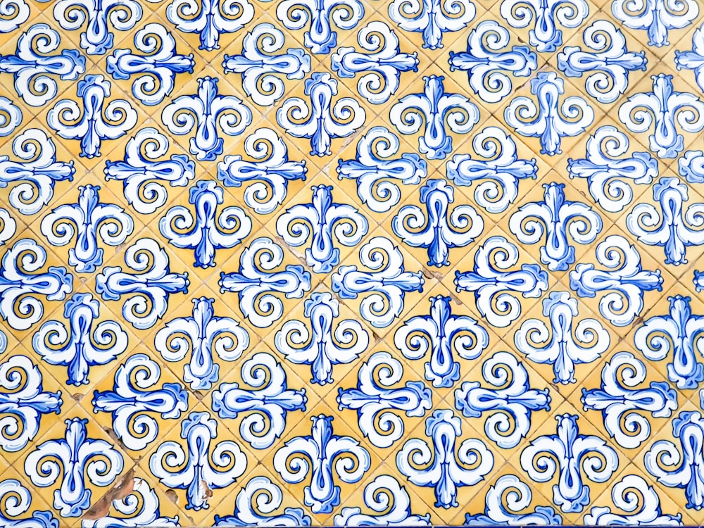 yellow and blue wallpaper