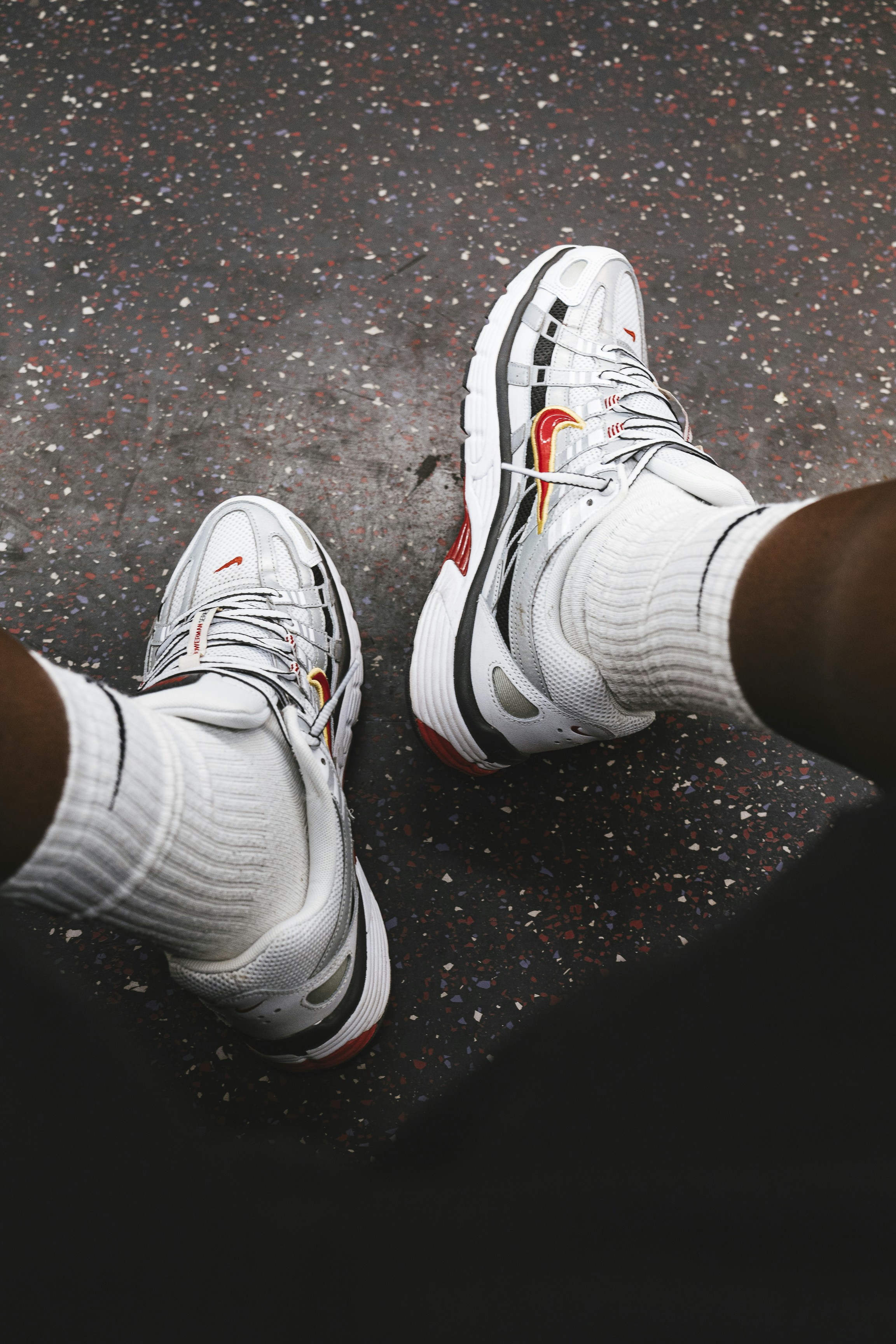 men's purple Nike hoodie screenshot