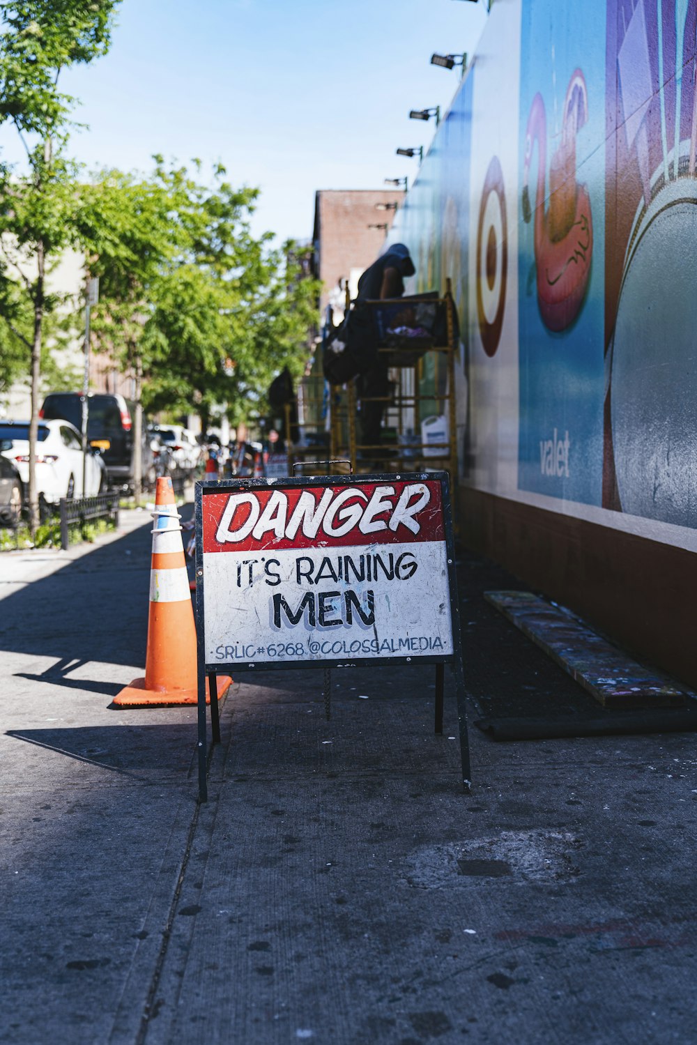 a sign that is on the side of a building