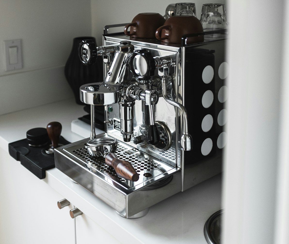 Budget espresso machine in High end kitchen appliance list
