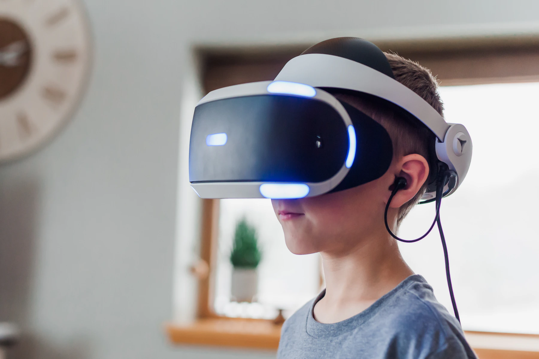 Immersive virtual reality environment