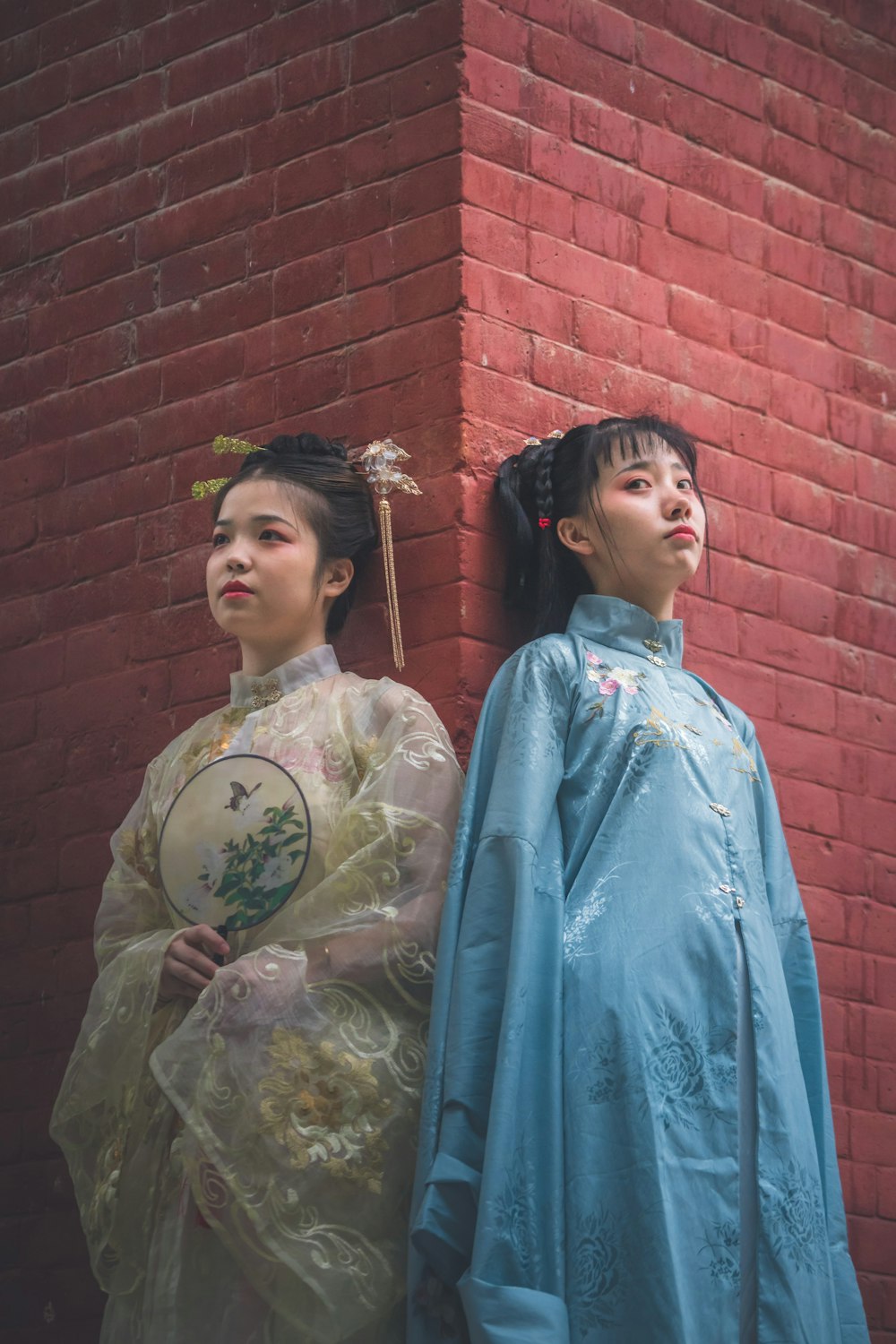 two women wearing kimono