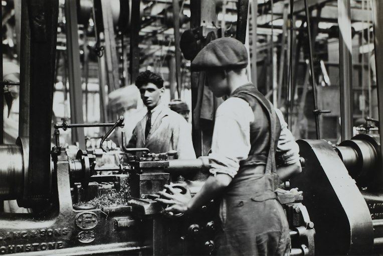 How Cottage Industry Preceded Industrialization