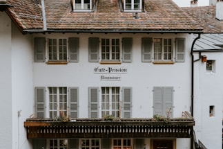 Front view of Pension Elisa building with welcoming entrance in Bad Friedrichshall.