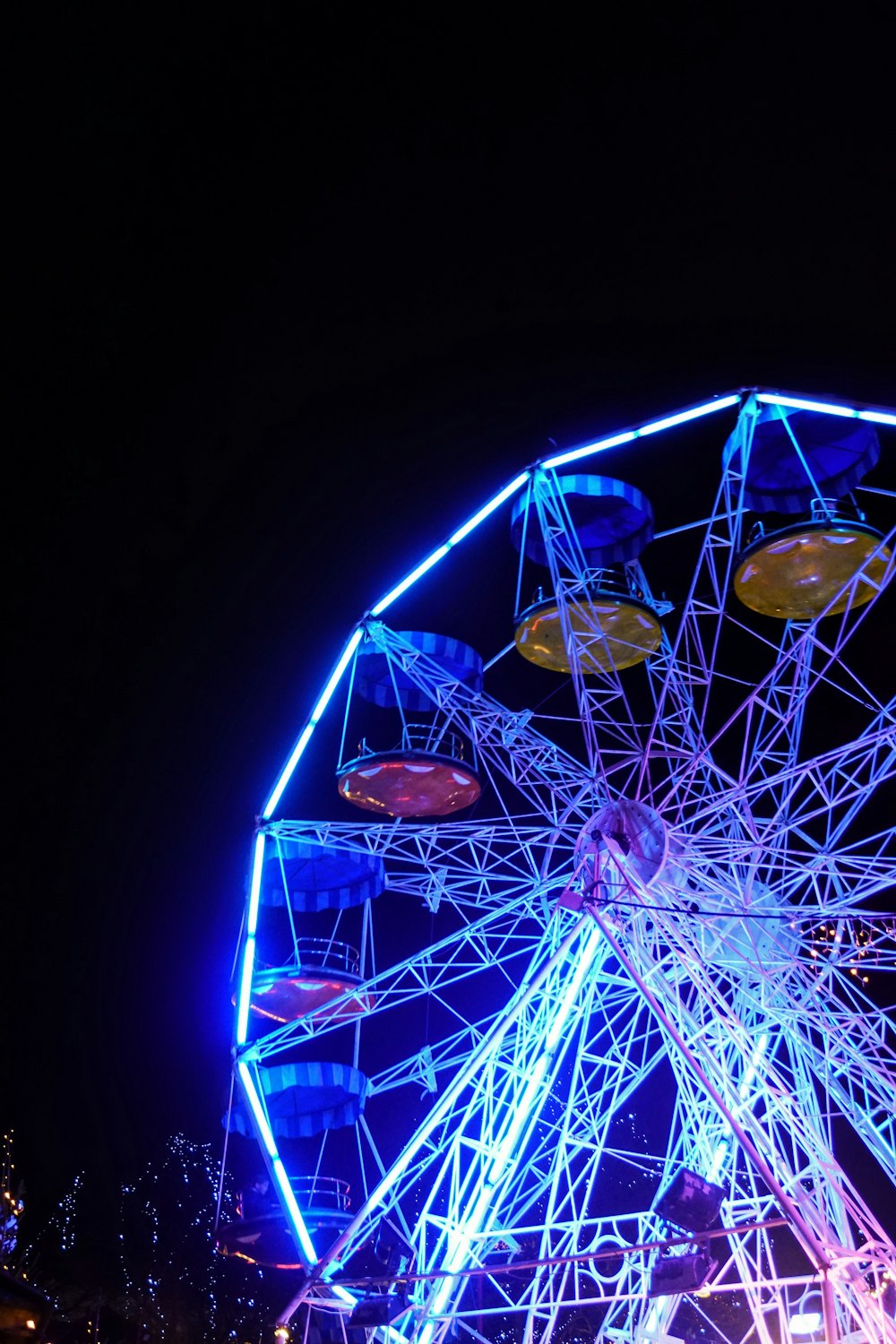 multicolored ferris wheel