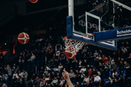 A dynamic shot of a basketball game in action.