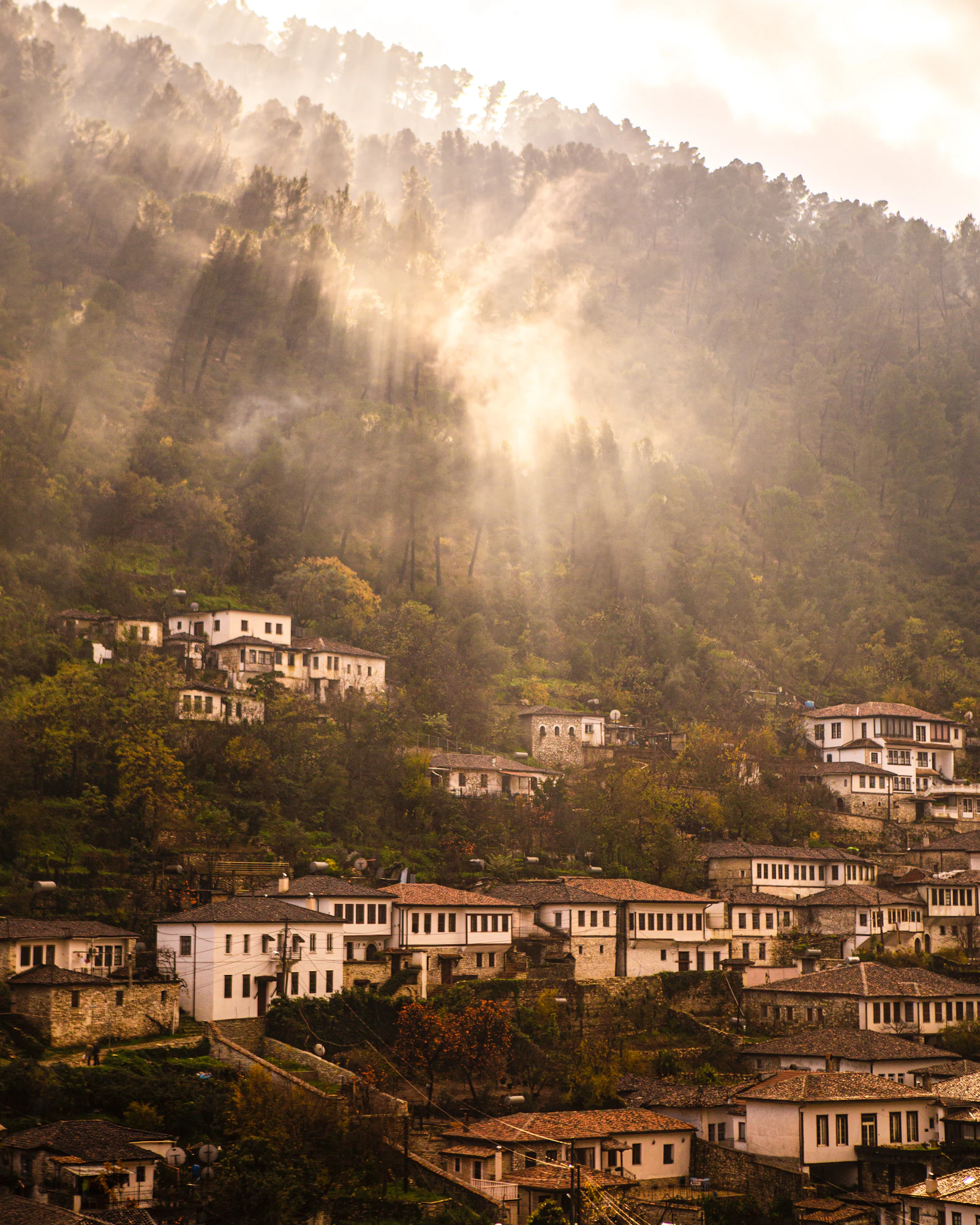 Berat, the city of a thousand windows: complete 2-day guide